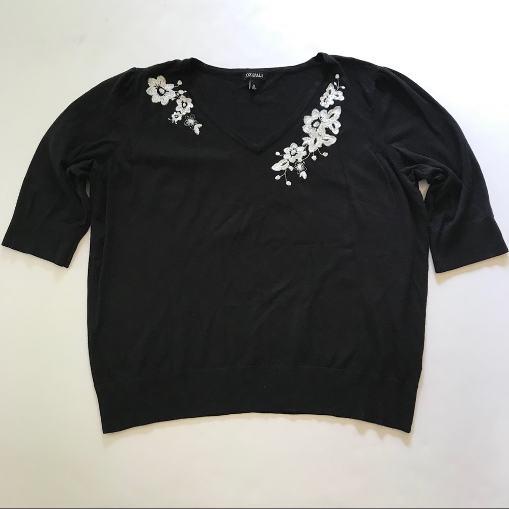 Roz & Ali Womens Sweater Black stretch Embellished
